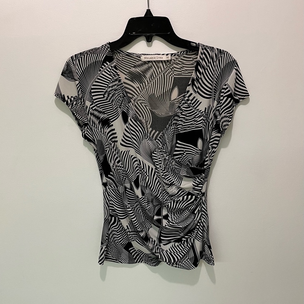 2/$20 - Black and White V Neck Short Sleeve Blouse / Cross Over Neckline